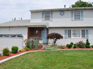 268 Ethel Rd, Piscataway, NJ 08854