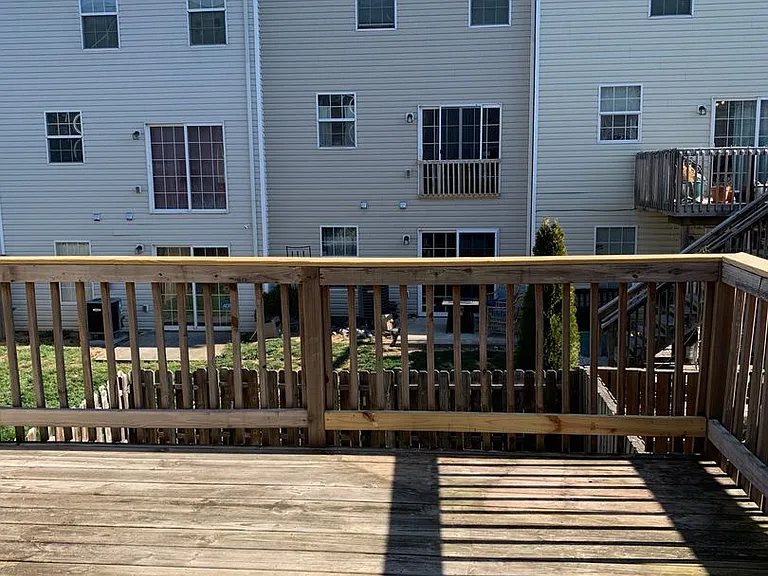 572 S Carlisle St — Photo 19