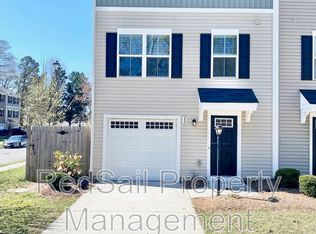 22 Manilla Cir, Hampton, VA 23669