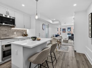 149 Charles St #4, Boston, MA 02114