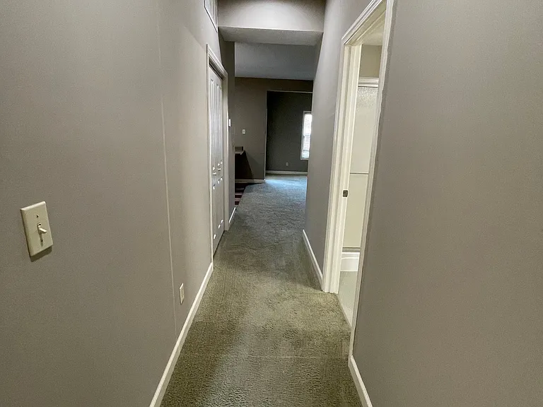 2100 Cherry Hill Dr #101 — Photo 10