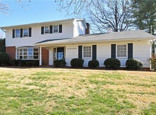 4172 Wycliff Dr, Winston Salem, NC 27106