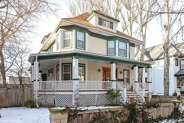 1st image of 4018 N Hamlin Ave #1