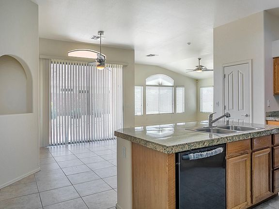 4th image of 20629 N 39th Dr