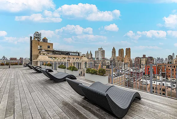 Rented by REAL New York | media 10