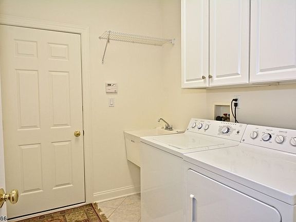 Laundry/Mud Room