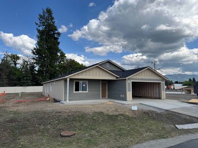 5 S Rivista Ln, Greenacres, WA, 99016