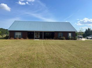 9751 S Rocky Creek Rd, Cottonwood, AL 36320
