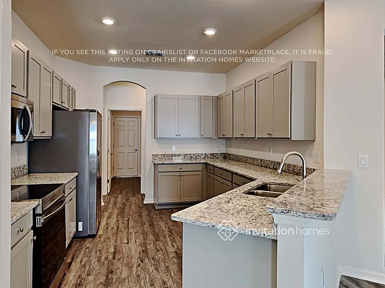 6876 Mossy Oak Ln — Photo 5