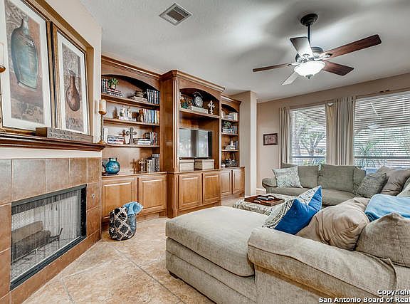 5th image of 14423 Triple Crown Ln