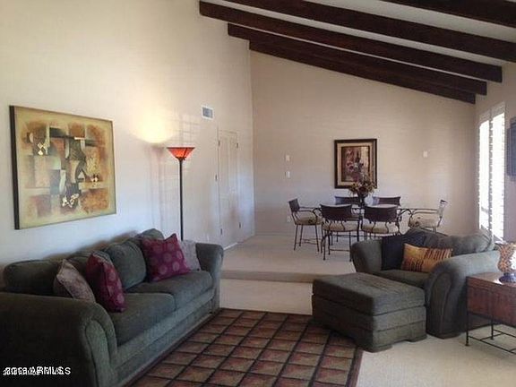 Formal dining & living room