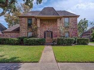 15327 Rio Plaza Dr, Houston, TX 77083