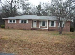 109 Sam Dr, Belton, SC 29627