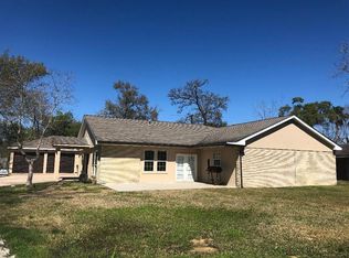 117 Lazy Ln, Baytown, TX 77520