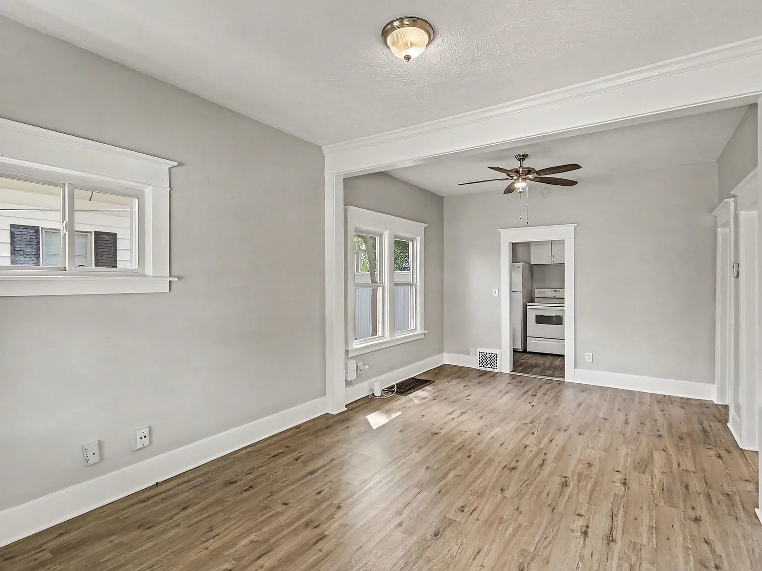 2 bed, 850 sqft, $1,125 — Photo 4