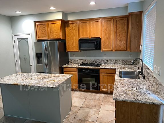 3rd image of 5518 Sag Pond Way