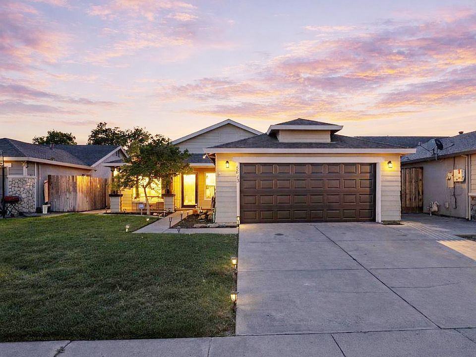5613 Rose Brook Dr — Front