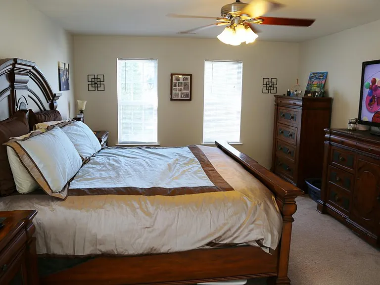9310 Winston Hall Ct — Photo 10
