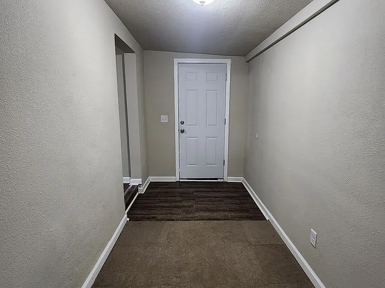 410 N Grant St — Photo 16