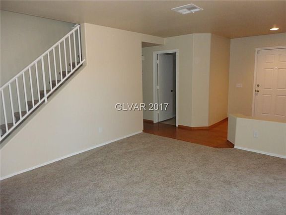 4th image of 9520 Chanticleer Ct