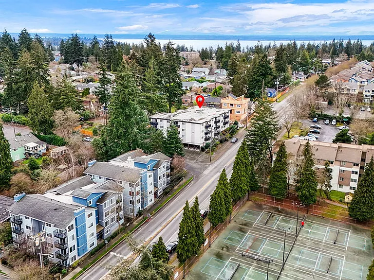 Arbor Heights | New Fully Renovated Apartments | Move in Specials! — Photo 7