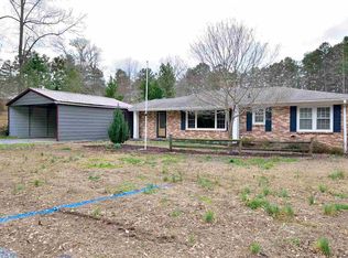 409 Holloway St, Walhalla, SC 29691