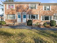 72 Brookstone Dr Bridgewater MA 02324 Zillow