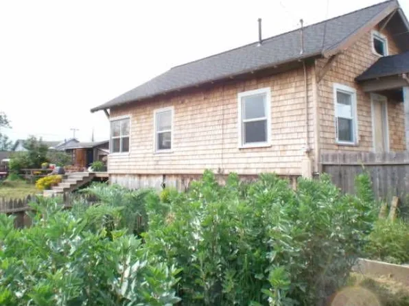 1716 West Ave, Eureka, CA 95501