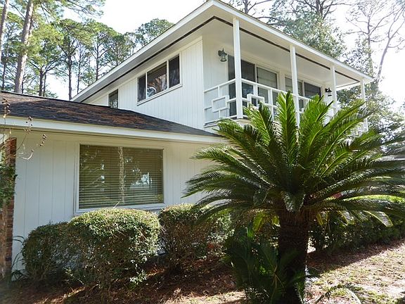 5th image of 417 N Riverview Dr