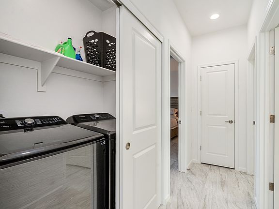 2nd image of 3731 N Stone Ave #2