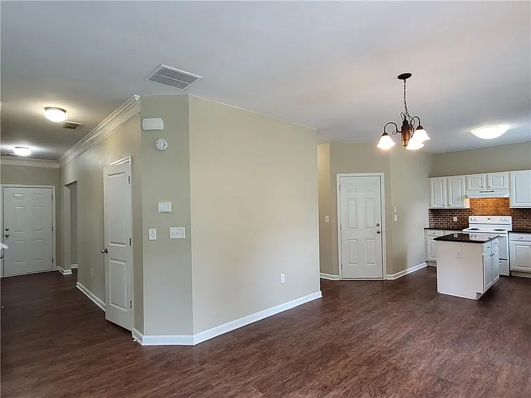 6010 Stonebrook Ln — Photo 17