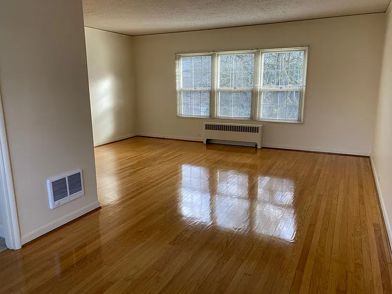 Parkview Apartments — Photo 23