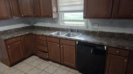 1st image of 5735 N Alton Ave