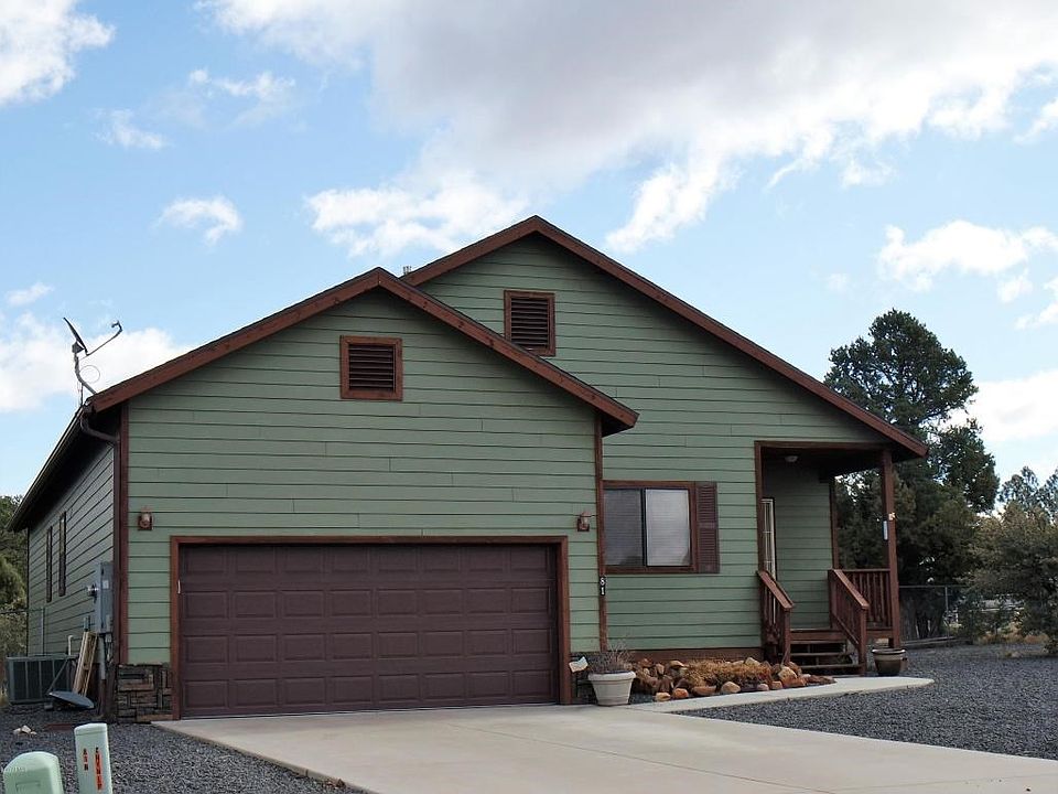 Custom Home In Fox Canyon