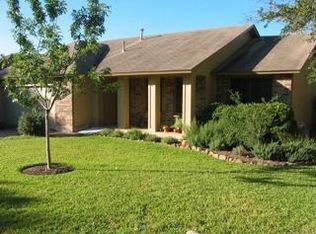 6705 Luckenbach Ln, Austin, TX 78729