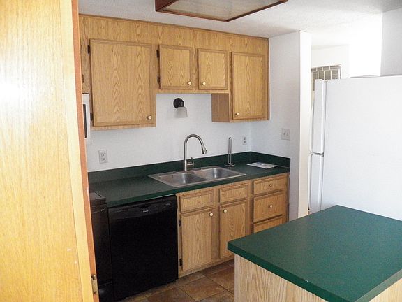 5th image of 1422 Caldwell Dr