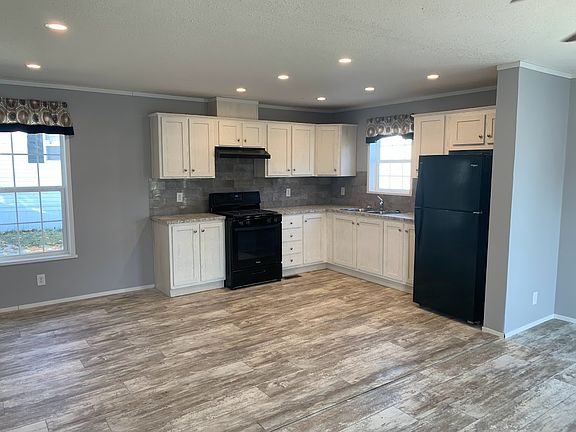 5th image of 47 Bluebird Hill Dr #70