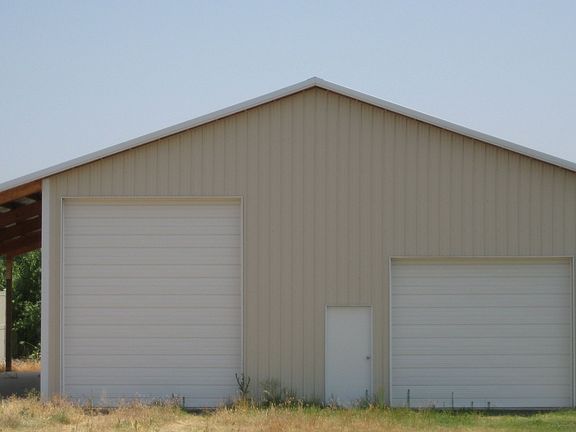 Detached Shop/W Epoxy Flooring