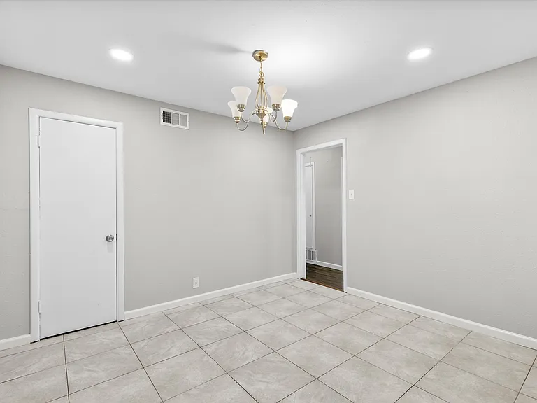 12030 Willowdell Dr — Photo 13