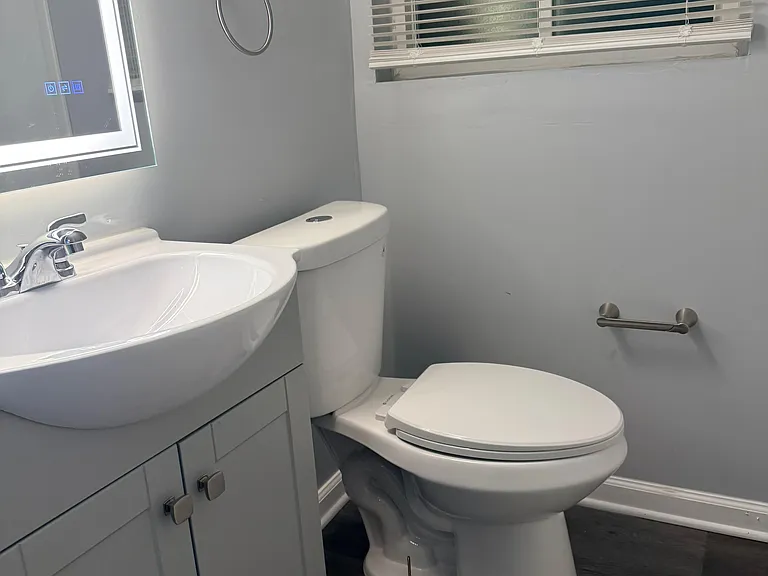 34 W Burton Ave — Photo 17
