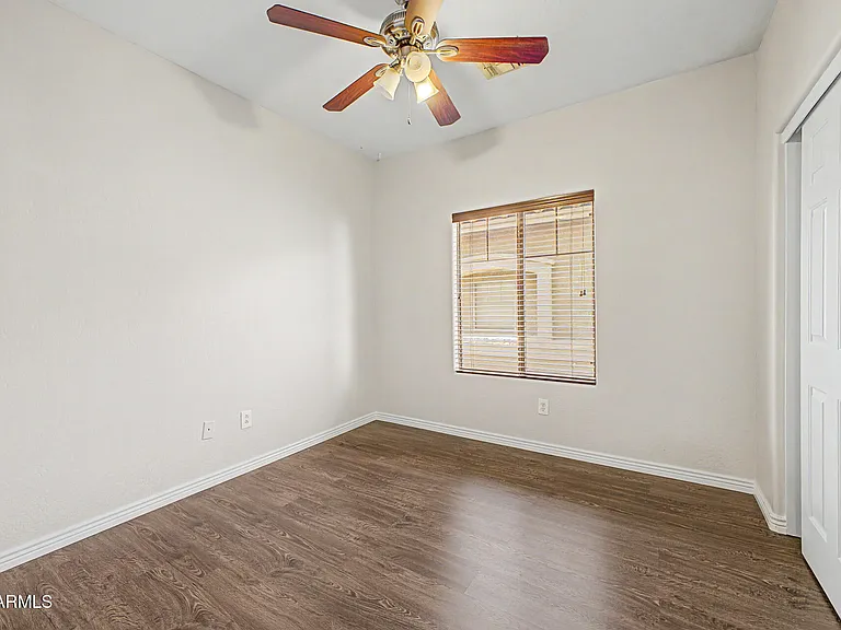 525 N Miller Rd #228 — Photo 20