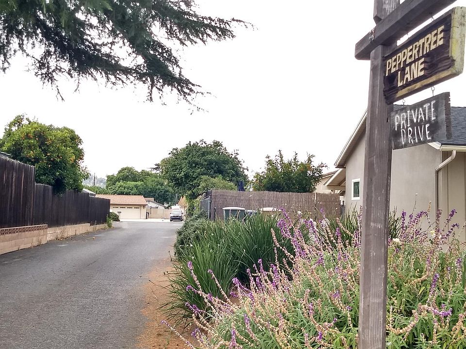 Welcome to Peppertree Lane