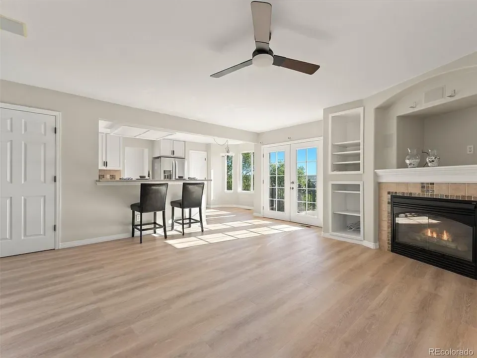 5 bed, 2848 sqft, $3,500 — Photo 3