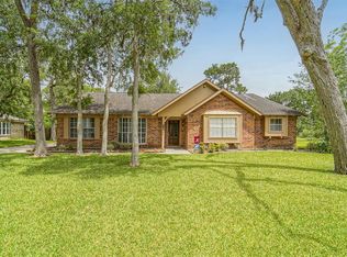 5315 Kingsmill Rd, Friendswood, TX 77546