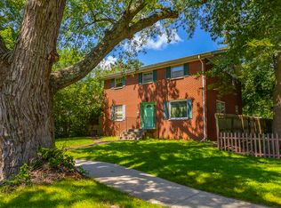 486 Park Ave, Valparaiso, IN 46385