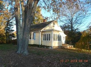 6 Pequot Ave, Westerly, RI 02891