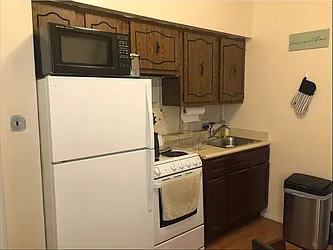 Rented by Bond New York