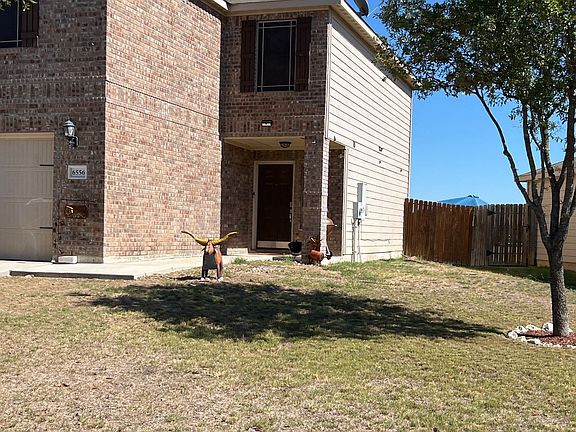 2nd image of 6556 Luckey Sq