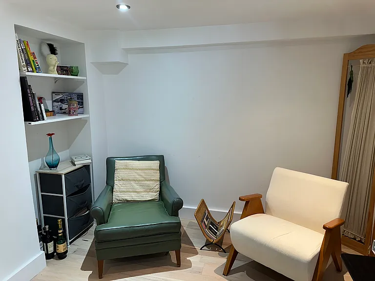 453 Harman St #GF — Photo 5