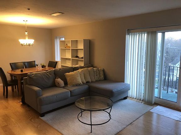 2nd image of 459 Willard St Unit 304